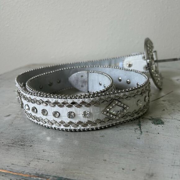 Western Leather bling belt Rhinestone cowgirl rodeo queen sparkle white 36 L - Picture 5 of 10
